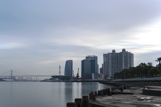 厦门西港海上风光海沧大桥