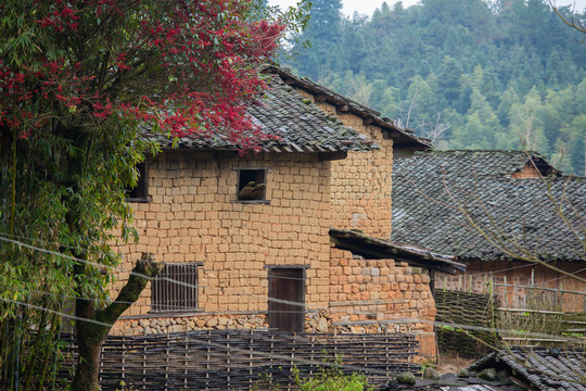 山村一角