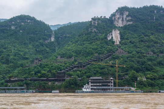 湖北宜昌三峡人家风景区夏日迷人