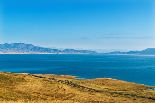 瓦屋山雅女湖山川湖泊高清大图