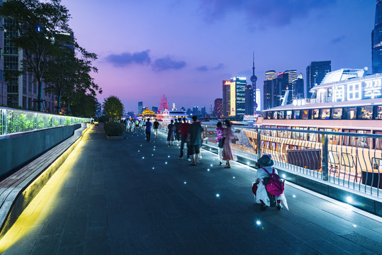 上海十六铺夜景