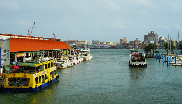 高雄海湾