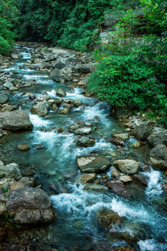 小溪溪流