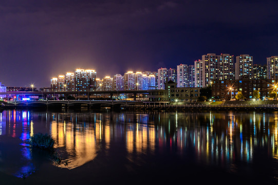 中国长春伊通河夜景