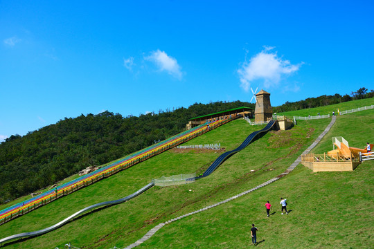 安吉云商草原旅游