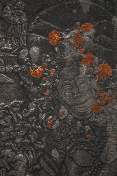 藏族文化千年玛尼石