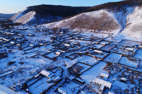 大兴安岭林区冬季山里人家