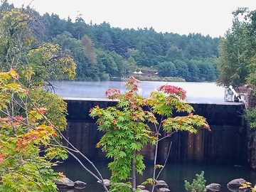 水坝