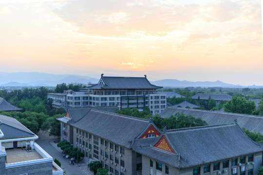 北京大学校园风光北大图书馆