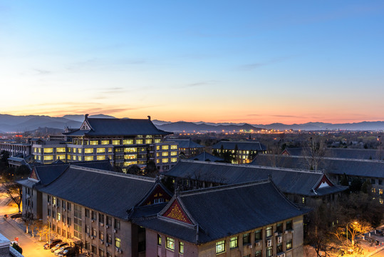 北京大学校园风光北大图书馆夜景