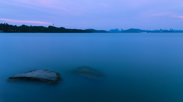 东湖晚霞