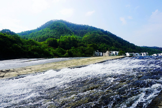 渔梁坝