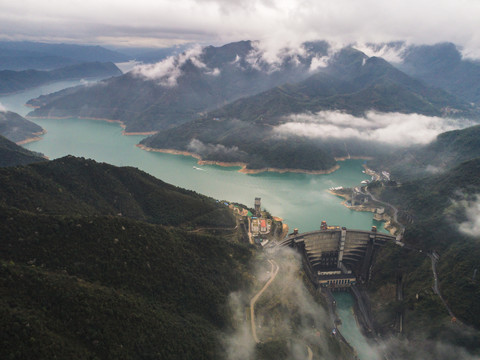 东江湖大坝