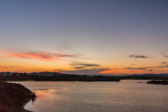 天空黄昏夕阳