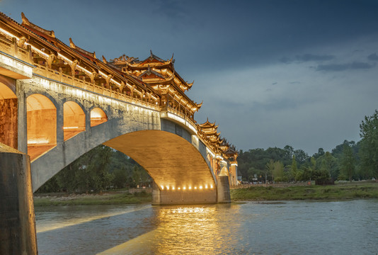 成都黄龙溪廊桥夜景