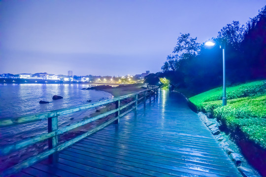 青岛海滨夜景