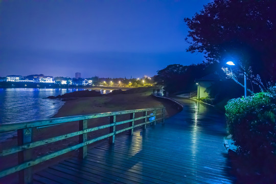 青岛海滨夜景