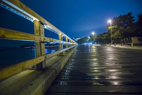 青岛海滨风光夜景