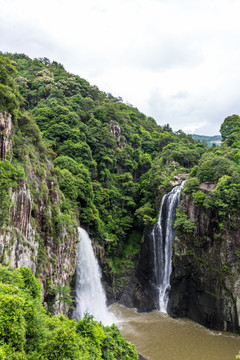 九鲤湖