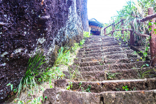 象鼻山