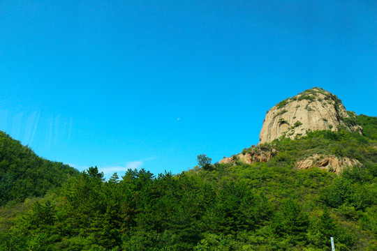 高山丘壑