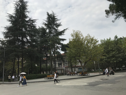 四川师范大学校园