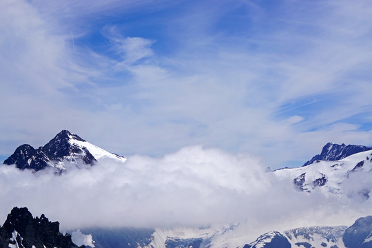 瑞士铁力士雪山