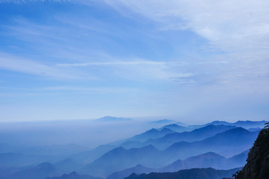 水墨远山