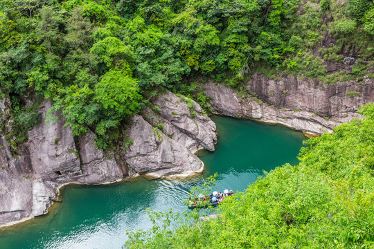 石桅岩