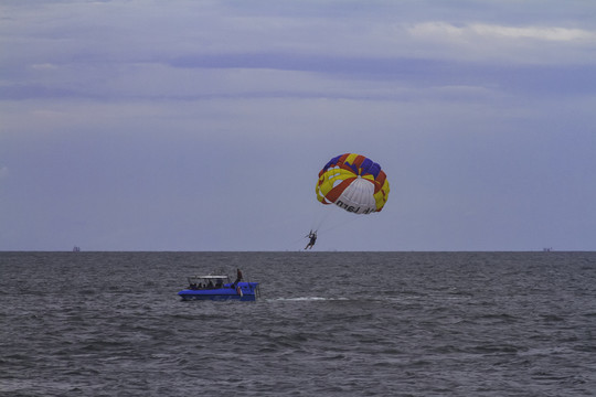 海上跳伞