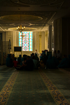 哈兹拉特苏丹清真寺