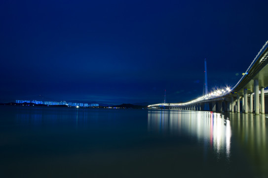 深圳湾大桥夜景