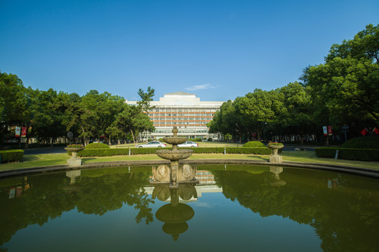 浙江大学图书馆