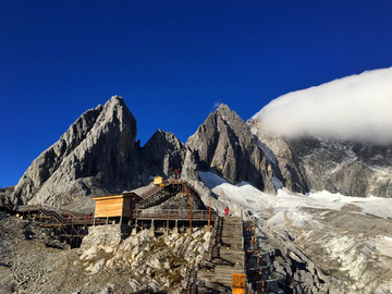 雪山风光