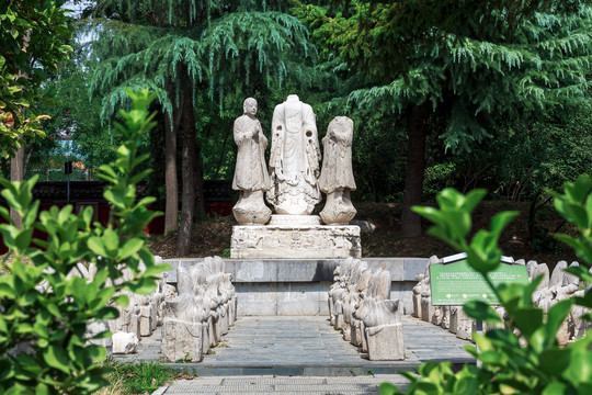 隆兴寺南北齐石造像