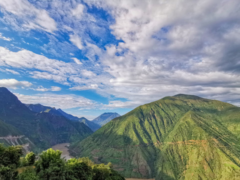 大山