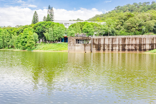 汕头大学水库湖畔风光