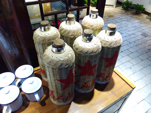 竹壳热水瓶