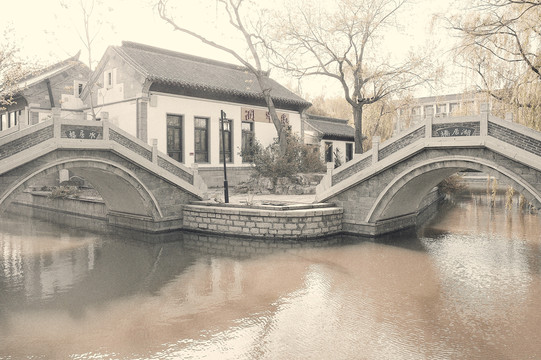 大明湖古桥
