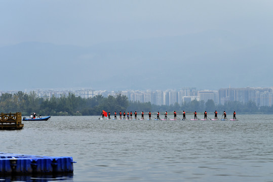 西昌邛海水上运动训练