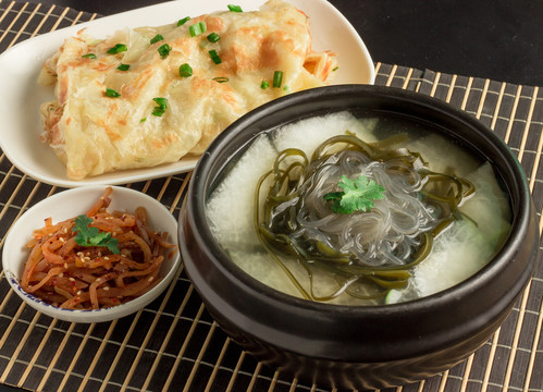 冬瓜海帶粉絲湯