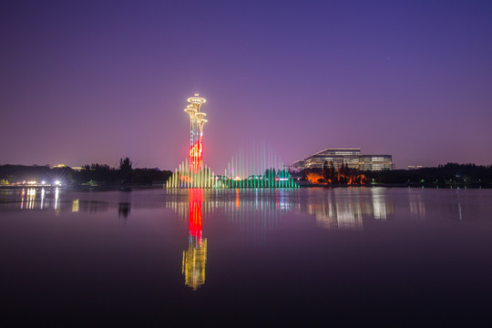 北京奥林匹克森林公园灯光秀夜景