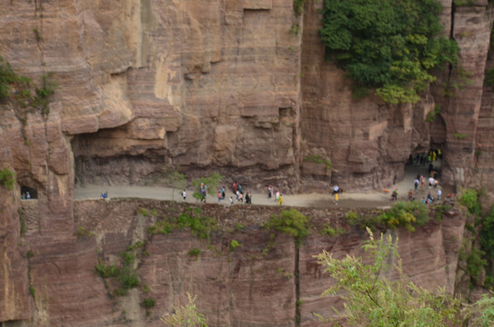 太行山挂壁公路