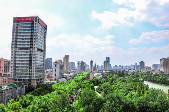 蓝天白云合肥城市风景