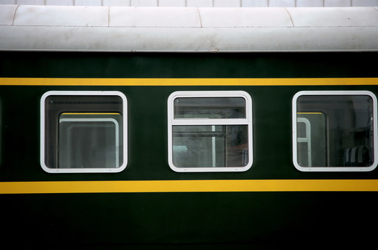 绿皮火车车厢车窗