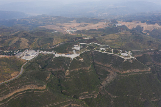 黄土高原黄河公路