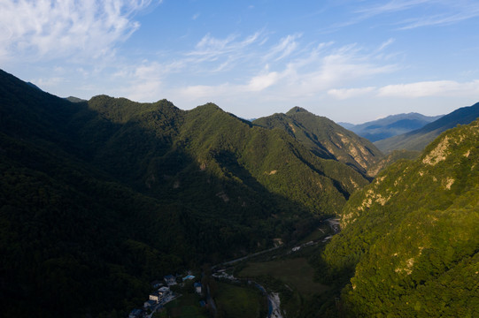 秦岭山