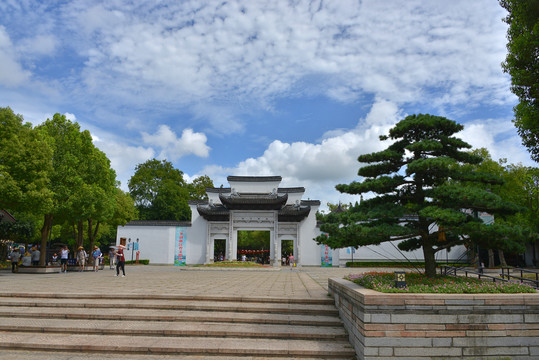 南浔古镇景区大门