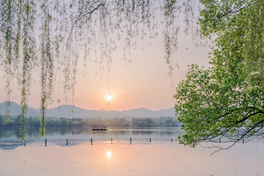 杭州西湖日落