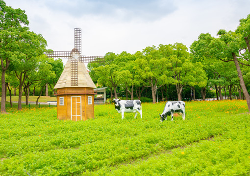 上海大宁公园风车奶牛花园景观